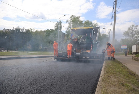 Глава Серпухова: продолжаем ремонт региональных дорог в рамках федерального проекта «Безопасность дорожного движения»